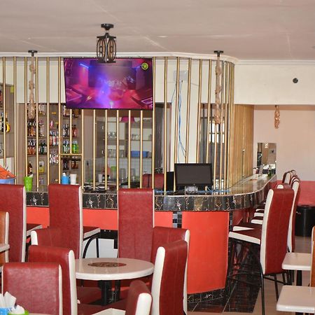 The Farm Bar And Restaurant Hotel Kakamega Luaran gambar