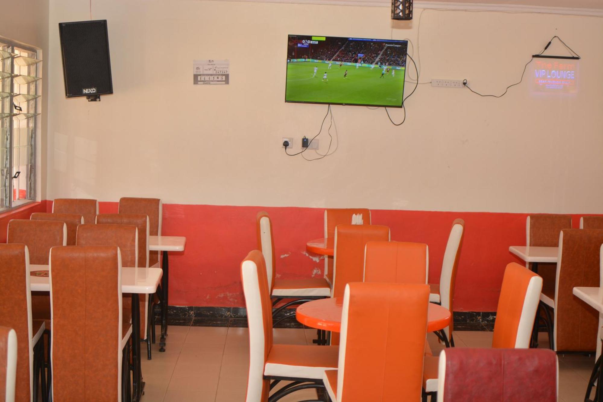 The Farm Bar And Restaurant Hotel Kakamega Luaran gambar