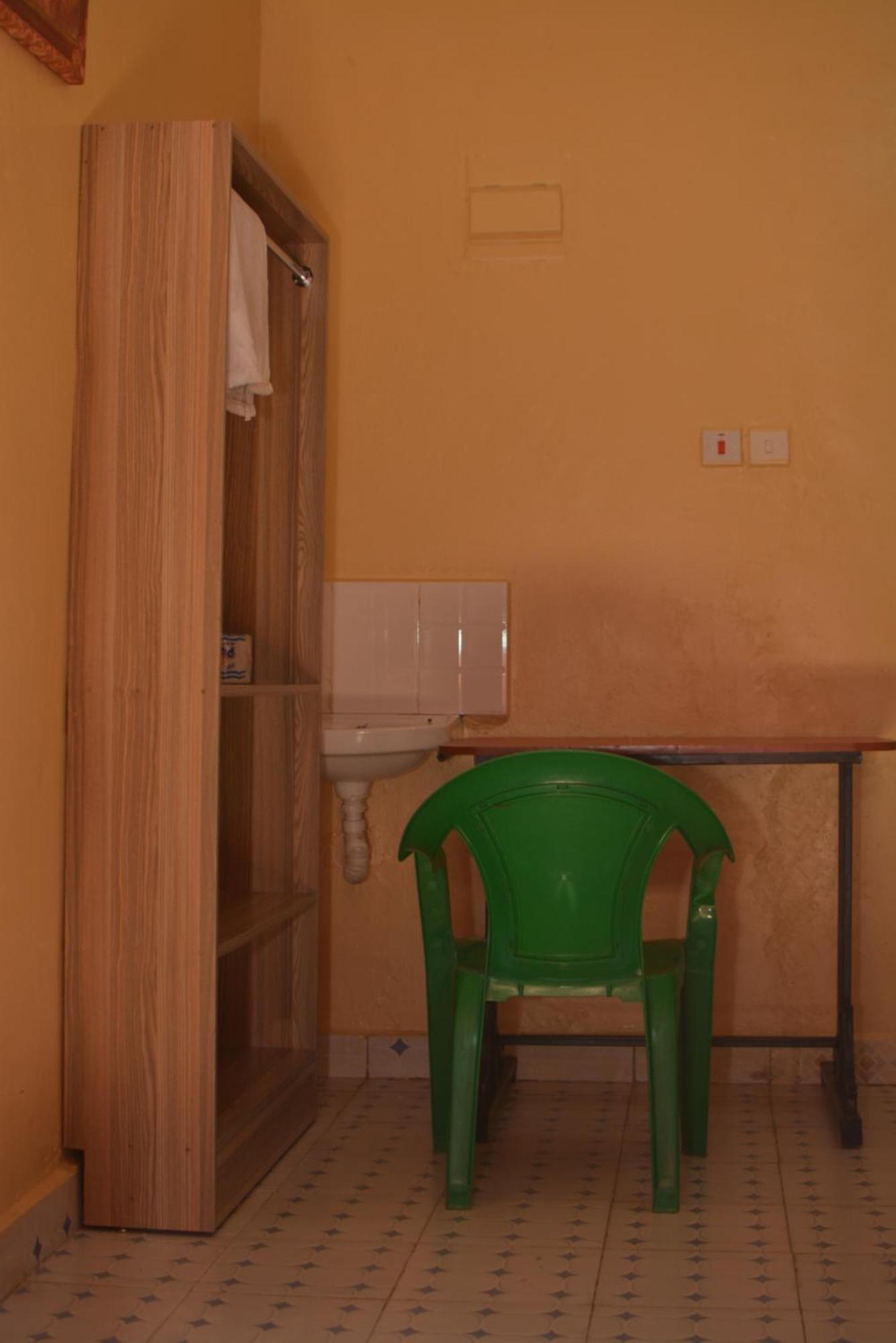 The Farm Bar And Restaurant Hotel Kakamega Luaran gambar